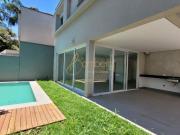 Aproveite, última unidade, localização ímpar! 4 Suites,...