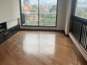 APRTAMENTO. CHICO RESERVADO