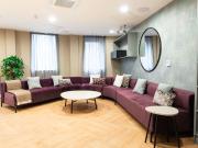 Apt 0112, Q Three Residence