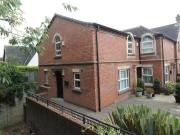 Apt 10, 99 Church Road