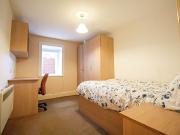 Apt 1, 21 Hyde Terrace