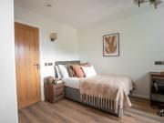 Apt 201, Cambridge House #865430 M15, Room to rent, £975...