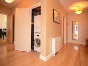 Apt. 38, Hyde Court, Townsend Street, Dublin 2, South...