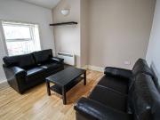 Apt 3, 21 Hyde Terrace #144469 LS2, 3 bed flat to rent,...