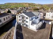 Apt 3, 5 Harbour Road