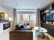 Apt 3, Live Oasis Deansgate