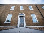 apt. 4, 57, bath avenue, dublin 4