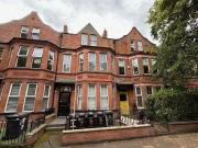 Apt 4, 61 Eglantine Avenue