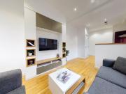 Apt 4, Q Two Residence