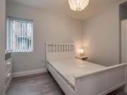 Apt 6, 41 Wellington Park, Belfast, BT9 6DN