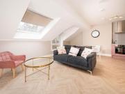 Apt 7, 15 Malone Road, Belfast, BT9 6RT Apt 7, 15 Malone Road, Belfast, BT9 6RT