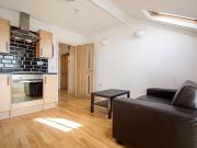 Apt 7, 21 Hyde Terrace