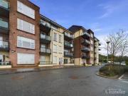 Apt 87, 7 Northview