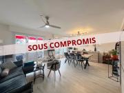 Apt, Appartement T3 avec terrasse dans une résidence...