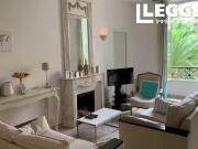 Apt au 1er étage, immeuble de 1900. 80 m². 3 pièces, 2...