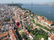 Apt Novo T1 c/Varanda, lt. piso, 800m do Term. Fluvial...