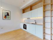 Apt Parkview, Great West Road, Brentford, London, TW8