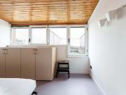 APT su 2 livelli in pieno centro con balcone!