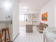 Aptº 107, 4º pav, amplo, ventilado e todo mobiliado