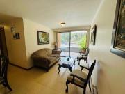 Aptamento para la venta en el poblado