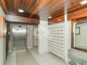 Apto 02 Dormitorios semi mobiliado c/ vaga no Cond. Village