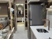 Apto 2 dorms, 1 banheiro, piso laminado nos quartos na...