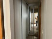 Apto 3 qtos 1 suãte 2 demi suãte, c/ armãrios, ar e...