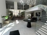 Apto 3 suítes Château de Versailles Centro