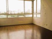 APTO AMPLO DE 130 M2 EM CONDOMINIO CLUB UM PRIVILEGIO...
