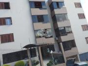 Apto com ótima vista para o vale