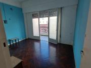 APTO CREDITO en venta 3 ambientes con dependencia s...