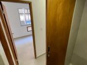 Apto de 02 quartos reformado em laranjeiras!