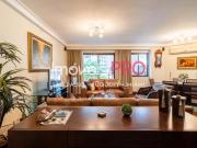 Apto de 3 dorm sendo 1 suíte e 2 vagas no Moema prox ao...