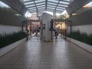 Apto. Dorm, sala, coz, banheiro, lavanderia e Garagem...