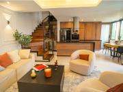 Apto dúplex en renta con hermosa vista a la ciudad Alto...