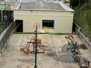 Apto em condominio com Piscina Av Marco Tulio...