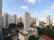 Apto em Moema disponível para locação, próximo a Av. Sto...