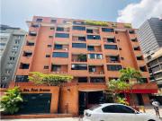 Apto en Venta de 172 m2 en Los Palos Grandes 25 69