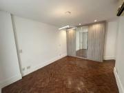 Apto linear com pÃ direto duplo e vista Lagoa