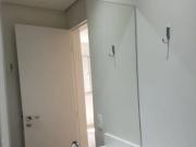 Apto locação reformado novo 1 dorm c/ armarios, 01 vaga,...