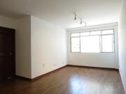 Apto p/ locaÃ§Ã£o REFORMADO 2 dorm 1 vaga com lazer R...