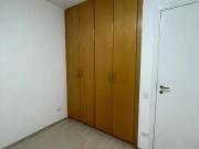 Apto para aluguel possui 43 M2 com 1 dorm, uma vaga,...