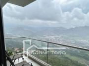 Apto. Sobre Av. ALBERTO MENDOZA