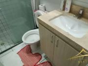 Apto Todo Mobiliado no Condomínio Quatro Estações em...