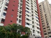 APTO. URB. GUAICAY 77 MT2 EN VENTA