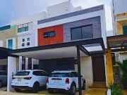 Casa en Venta Aqua Residencial 4 Recámaras Cancun...