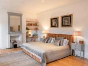 Aragon House, Hampton Court Road, London, KT8 9BY,...