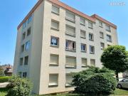 ARANDES: T 4 de 70 m² avec garage