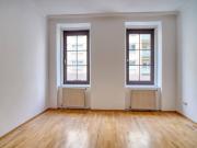 Arbeitergasse: 4 Zimmer Altbaujuwel mit Potenzial!