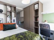 Arbury Court, Kingston Has an Apartment